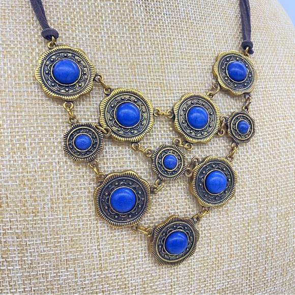 Bib Statement Necklace - Picture 3 of 4